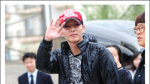 [쿠키 포토] 팬들에게 일일이 인사하는, 이준기