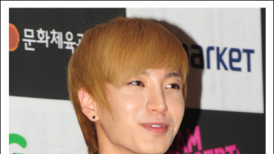 [쿠키 포토] 슈퍼주니어 이특 “멋진 무대 보여드릴께요~”