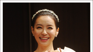 [쿠키 포토] 박선영, 예비신랑에게 보내는 ‘하트’