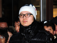 신정환, 발목 굳은 상태…“영구적 장애 될 가능성 높다”