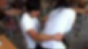 '교실서 무슨짓?' 성행위 연상 장난 '막장교실' 논란
