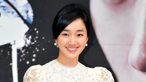 수애 소속사 “14년 인연 정리?…재계약 불발 사실 무근”
