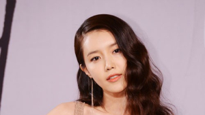 채정안 “신세경, 성숙하고 섹시해…나이·외모에서 졌다”