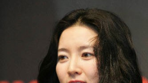 이영애, ‘퍼스트레이디’에 어울리는 스타 1위