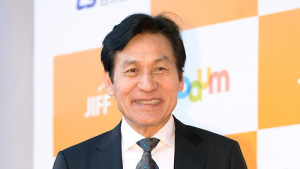 안성기 “‘세이프’ 칸 수상…한국 영화계의 기쁨”