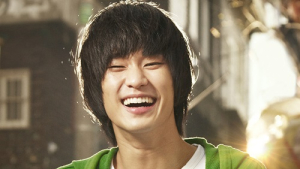 김수현, 슈퍼맨도 눌렀다…‘은밀하게’ 2주 연속 1위