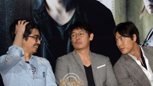 ‘감시자들’ 500만 관객 돌파…올해 韓영화 중 4번째 기록