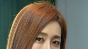 [쿠키 人터뷰②] 문정희 “데뷔 후 10년간 울며 버텨…이제 시작이다”