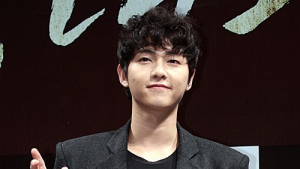 송중기, 오늘(27일) 육군 현역 입대…“군복무 잘하고 오겠다”