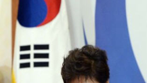 이번엔 안보불안…朴 대통령 “북 포사격, NLL 이남으로 떨어지면 원칙대응”