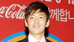 국가대표 복귀한 이용대, 유연성과 함께 이틀 연속 승리