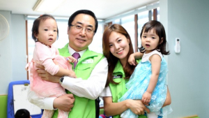 LIG손해보험, 미혼모 가정에 ‘365 베이비 케어 키트’ 지원