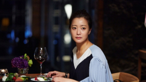 김희선, ‘참 좋은 시절’ 스태프 감동시킨 화장품 선물