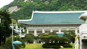 “정윤회 국정개입은 사실”… 청와대 내부 문건 보도 파장