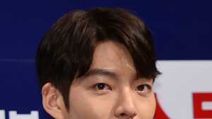 김우빈 “‘스물’ 기점으로 모델 생활 시작… 고민이 많았다”