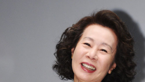 ‘장수상회’ 윤여정 “한지민과 미모 대결? 미쳤나보다”