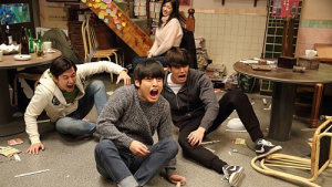 [박스오피스] 韓영화 전멸, ‘스물’밖에 안 남았다… 220만 돌파