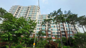 [어떻게 생각하세요] 답 없는 흙수저… 한 푼도 안 쓰고 13년 모아야 내 집 마련