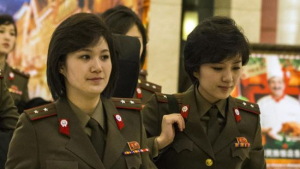 “모란봉악단 ‘귀국 파문’, 김정은 수소폭탄 발언 영향”…中, 관람인사 ‘급’ 대폭 낮춰