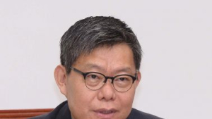 최재천, 새정치연합 탈당 및 20대 불출마 선언…“총선승리·정권교체·내각제개헌 헌신”
