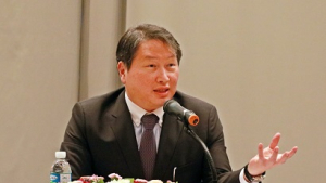 최태원 “노소영과 더는 힘들다…새로운 사람·아이 책임 질 것”