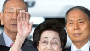 김홍걸 “母 이희호 여사, 안철수에 ‘꼭 정권교체 하시라’ 말한 적 없어”