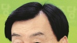 ‘불법 정치자금’ 받은 박기춘 의원… 징역 1년4개월·추징금 2억7000만원