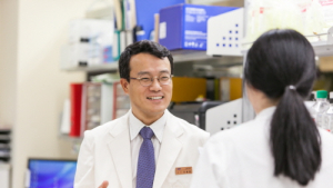 조기 직장암 5년 후에도 재발 가능…간단한 검사 지속해야