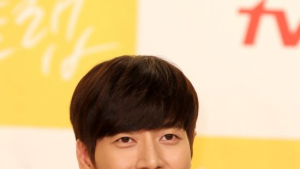 박해진 측 “낚시성 열애설 보도 참을 수 없다” 강경 대응
