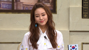 한예슬, ‘비정상회담’ 출격… “반려견에 과한 염색 NO” 소신 발언