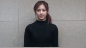 [친절한 쿡기자] JYP는 부모라면서 자식 뒤로 숨나요… 쯔위 사태에 기름 붓고 또 붓고