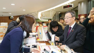 우체국 알뜰폰, 중저가요금 ‘돌풍’에 이통사들 ‘속앓이’
