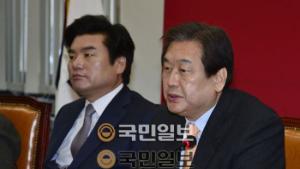 김무성 “野 무명인사로 ‘인재영입’ 홍보, 언론은 대서특필…안타까워”
