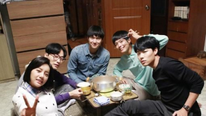 ‘응팔’ 출연진, 사인회 연다… “날짜·장소는 미정”