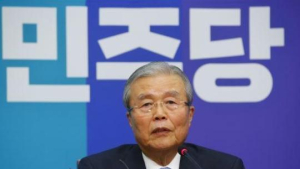 안철수 정조준한 김종인 “백신 하나 개발, 경제 몰라… 정직하지 않아”
