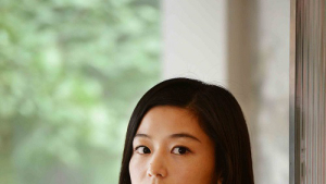 전지현 4년 만에 엄마됐다… “득남, 산모·아기 모두 건강”