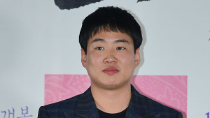 “정봉이 데뷔 후 첫 라디오” 안재홍, 12일 ‘씨네타운’ 출연