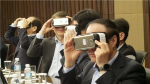 “생생하다” “재미있다”… 삼성 사장단 VR 체험 반응