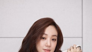 라베노바, 정려원과 SS 광고 비주얼 공개