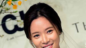 황정음 “결혼 준비 해보니 쉽지 않더라”
