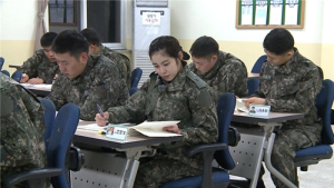 ‘여군4’ 전효성만 1차 시험 합격?… 논란 털어내고 에이스 등극