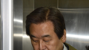 [어떻게 생각하세요] 술 먹은 ‘친박 핵심’ 윤상현 “김무성이 죽여버려”