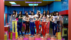 여자친구X트와이스 뭉쳤다… 소녀시대 ‘Gee’ 무대 선보여