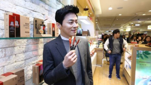 훈남 조정석, 직장인들에게…