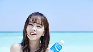 포카리스웨트, 2016 포카리걸 김소현으로 이어간다… 청량 화보 공개