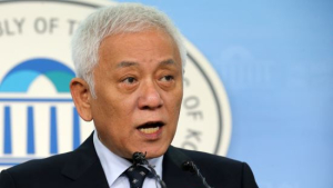 김한길, 불출마 이어 탈당까지?…국민의당 다시 교섭단체 요건 잃나