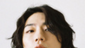 쏜애플 윤성현, ‘자궁 냄새’ 발언 사과 직후 발언 면피 논란 “어떤 의도로 썼는지”