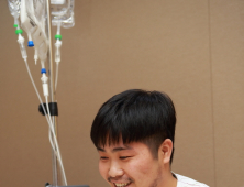 아들의 간이 아버지에게로…부자 생체 간이식