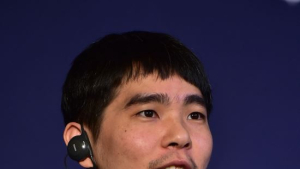 이세돌 “이른 시일 내에 한다면 알파고와 재대결 원해”