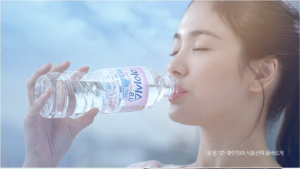 롯데칠성음료 PPL로 '아이시스8.0' 홍보
